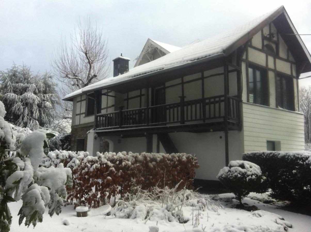 Holiday Home "Les Ancolies " Gite Citadin Spa Eksteriør bilde