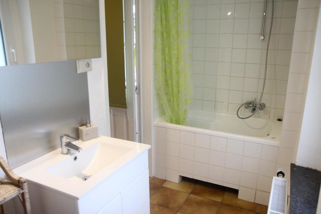 Holiday Home "Les Ancolies " Gite Citadin Spa Rom bilde